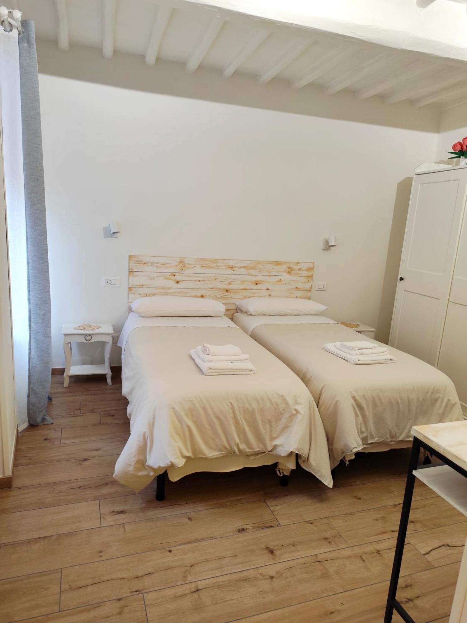 Casa Vacanze 206 Cavour House Orvieto Bagian luar foto